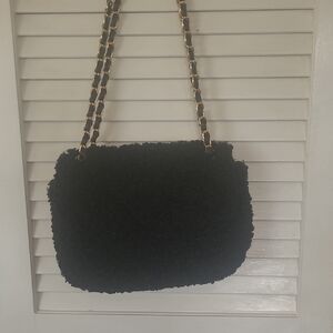Chic Black Sherpa  Textured Women's Shoulder Bag With Chain Detail Strap..